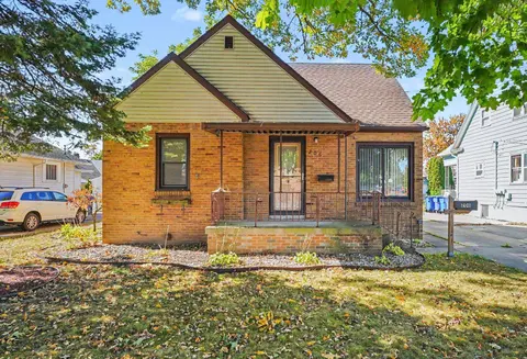 206 S Mountain Street, Bay City MI 48706 home for sale
