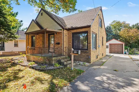 206 S Mountain Street, Bay City MI 48706 photo 2
