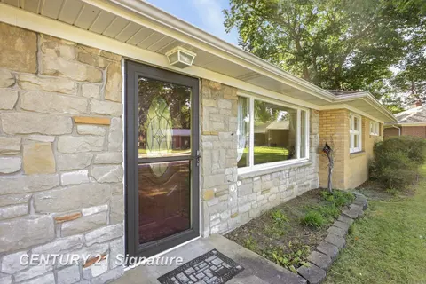 40 Shadyside Court, Saginaw MI 48638 photo 5