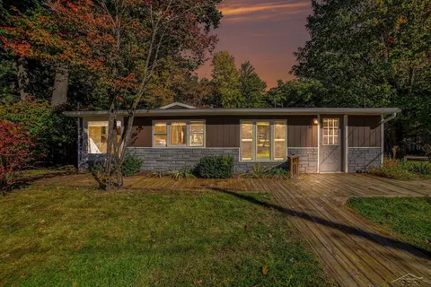 4095 Lake Drive, Beaverton MI 48612 home for sale