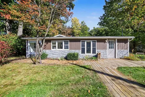 4095 Lake Drive, Beaverton MI 48612 photo 3
