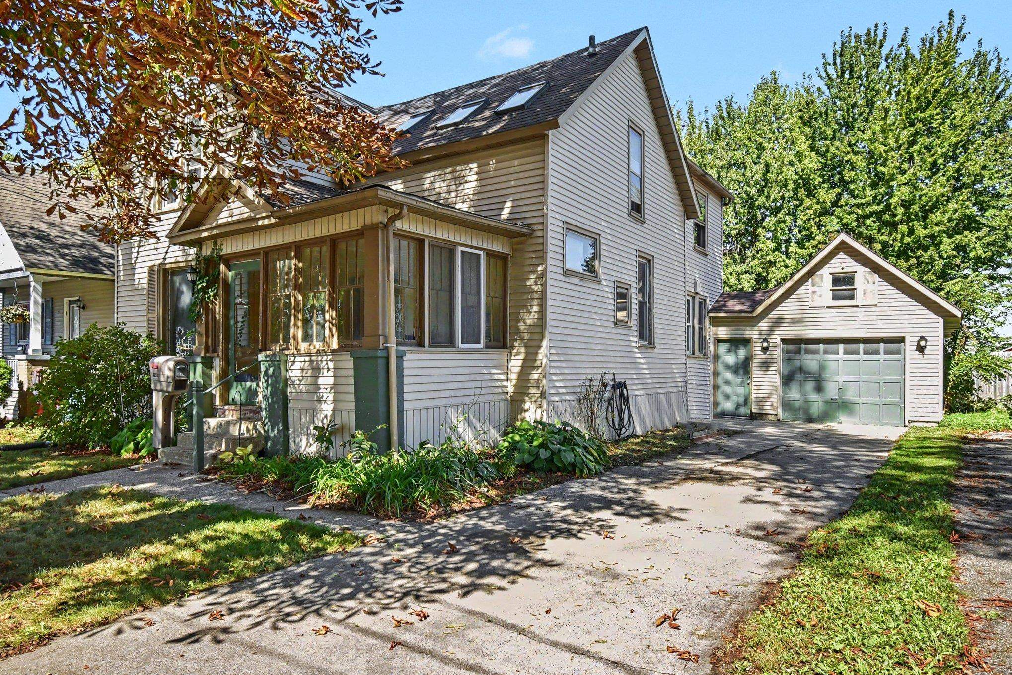 2015 7th Street, Bay City MI 48708 photo 1