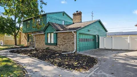 4464 W Park Drive, Bay City MI 48706 photo 3