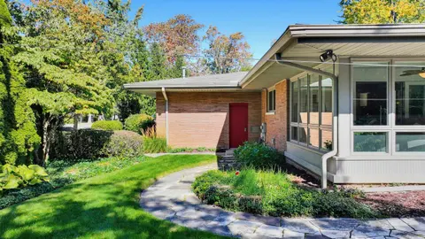 2200 Groveland Road, Bay City MI 48706 photo 2