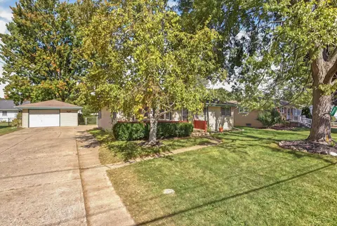 2222 Plainview Drive, Saginaw MI 48603 photo 2