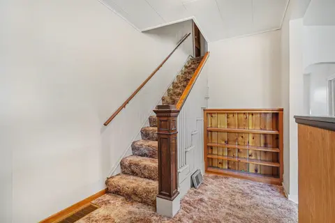 708 Nebobish Avenue, Bay City MI 48708 photo 5