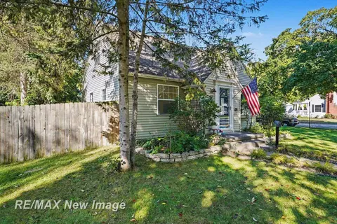 617 E Ashman Street, Midland MI 48642 photo 3