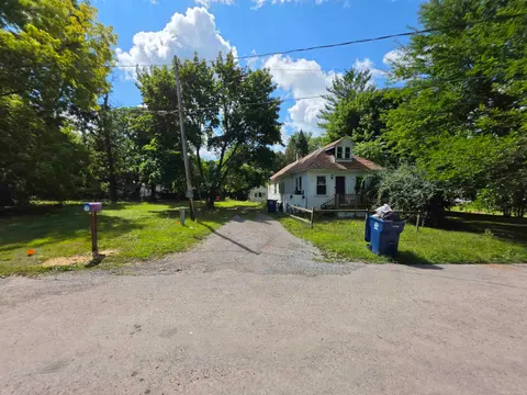 4237 Wood Street, Saginaw MI 48638 home for sale