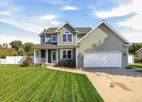 4671 Talon Drive, Auburn MI 48611 photo 2