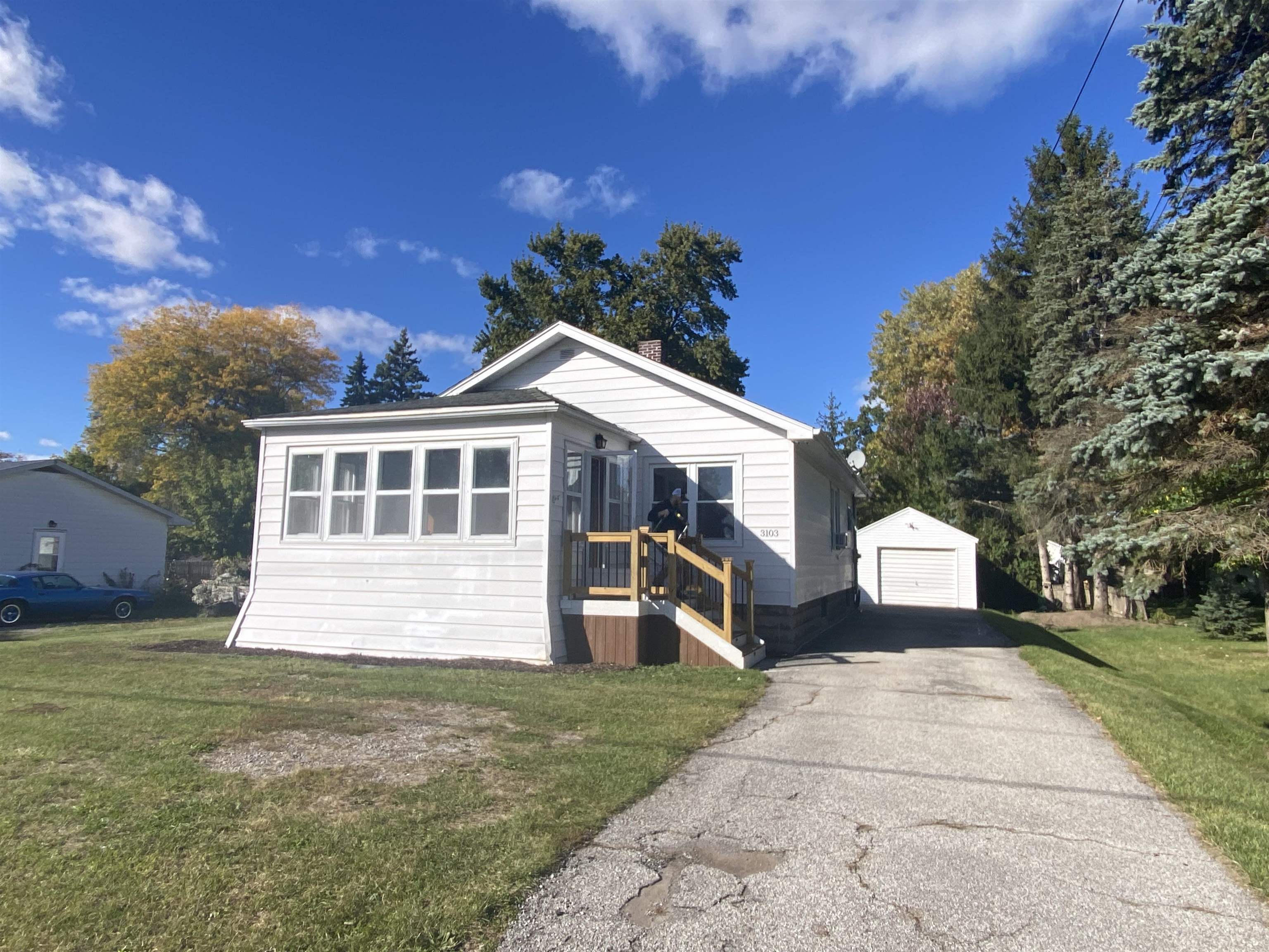 3103 E Fisher Road, Bay City MI 48706 photo 1