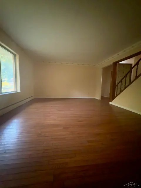 5930 Birchcrest Drive, Saginaw MI 48638 photo 3