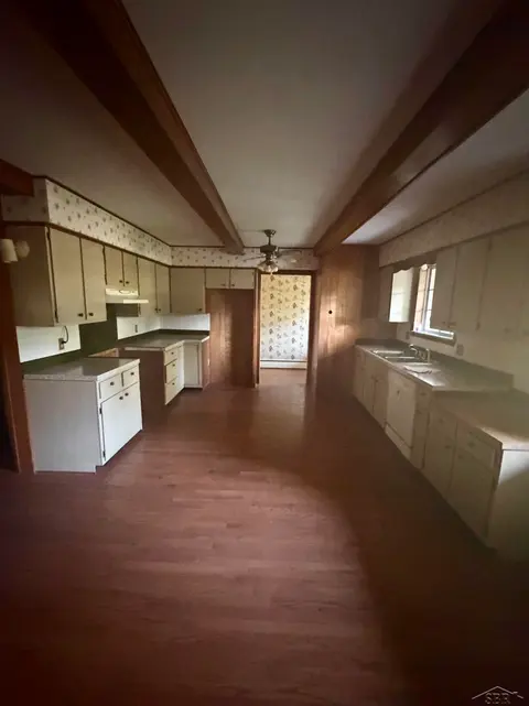 5930 Birchcrest Drive, Saginaw MI 48638 photo 4
