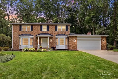 605 Harper Lane, Midland MI 48640 photo 2