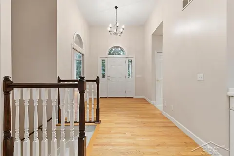 2900 Abigail Lane, Midland MI 48640 photo 5