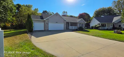 1290 Woodfield Trail, Hemlock MI 48626 photo 5