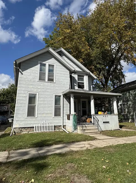 407 S Porter Street, Saginaw MI 48602 photo 2