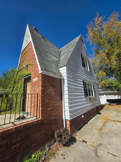 1820 State Street, Saginaw MI 48602 photo 5
