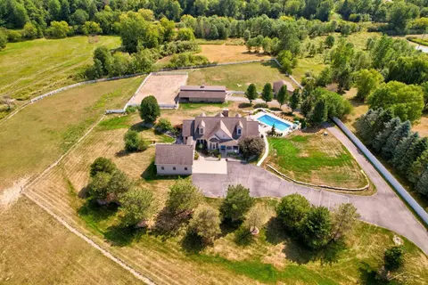 2588 Lone Road, Freeland MI 48623 photo 3