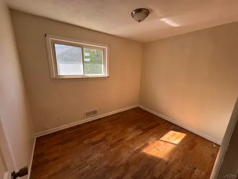 3088 Schaeffer Street, Saginaw MI 48604 photo 5