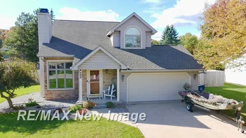 599 Plantation Drive, Saginaw MI 48638 home for sale