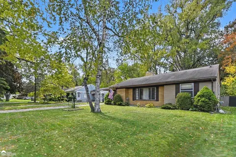 1261 Coolidge Avenue, Saginaw MI 48638-4759 photo 4
