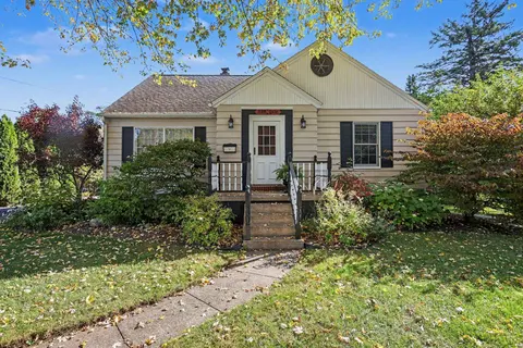 308 Yale Street, Bay City MI 48708-4410 home for sale