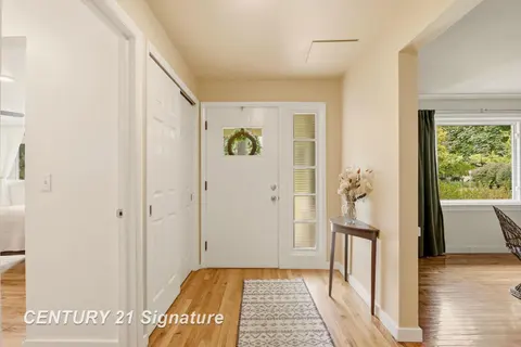 45 Benton Road, Saginaw MI 48602 photo 4