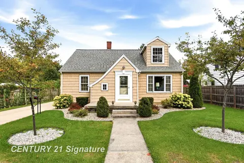 2720 Schemm Street, Saginaw MI 48602 photo 2