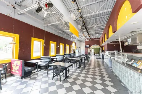 1088 S University Street, Mount Pleasant MI 48858 3434 photo 4