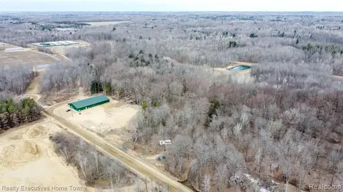 3606 Smokey Rid Vassar Road, Millington MI 48768 photo 2