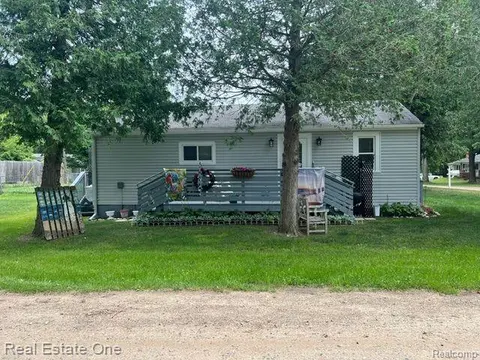 7153 Cedar Road, Lexington MI 48450 8913 photo 3