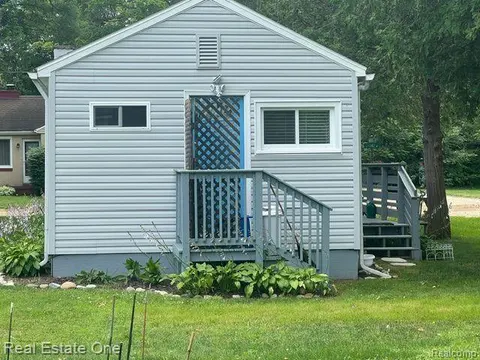 7153 Cedar Road, Lexington MI 48450 8913 photo 4
