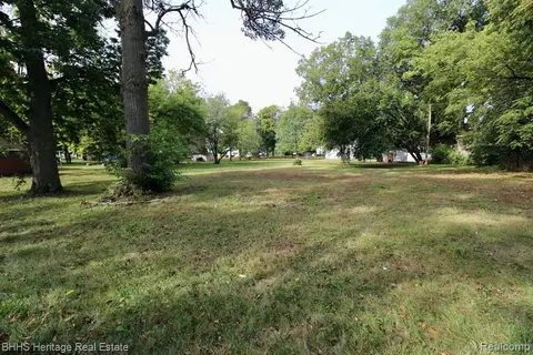 119 Andres Street, Chesaning MI 48616 photo 2