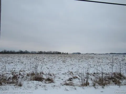 1420 E Pinconning Road, Pinconning MI 48650 photo 3