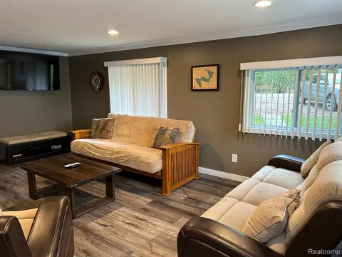 1249 N Crooked Lake Drive, Lake MI 48632 9090 photo 4