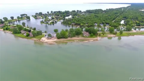 9899 Sunset Boulevard, Pigeon MI 48755 photo 3