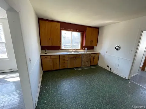 1918 Stanley Street, Saginaw MI 48602 1064 photo 5