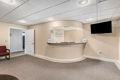 1350 E M 21, Owosso MI 48867 photo 2