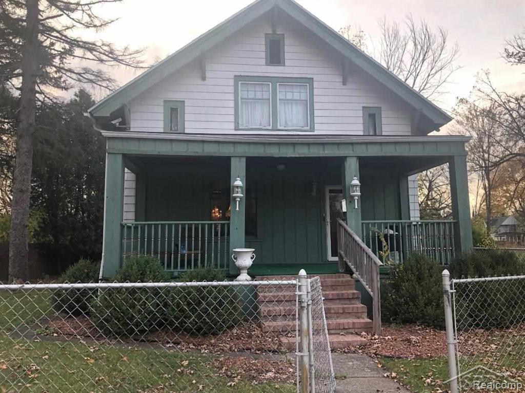 3137 S Washington Avenue, Saginaw MI 48601 4356 photo 1