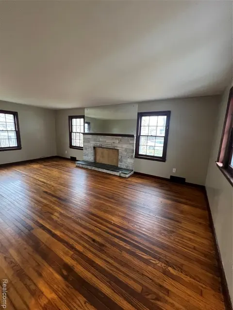 1509 Monroe Street, Saginaw MI 48602 4873 photo 5