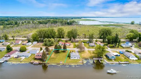 1840 S Riverside Drive, Au Gres MI 48703 9796 photo 1
