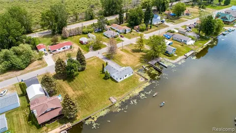 1840 S Riverside Drive, Au Gres MI 48703 9796 photo 4