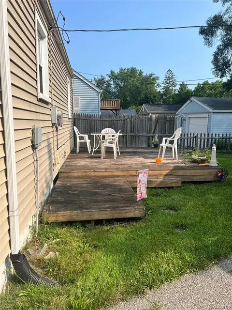 3420 Mackinaw Street, Saginaw MI 48602 3251 photo 3