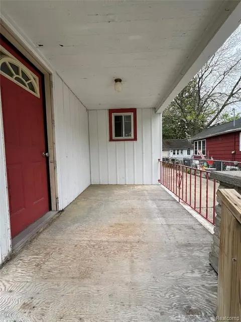 222 Borland Court, Saginaw MI 48602 3130 photo 4