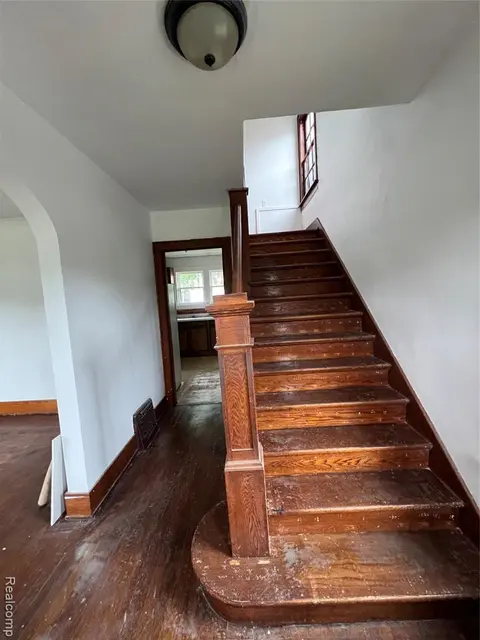 1616 State Street, Saginaw MI 48602 5244 photo 5