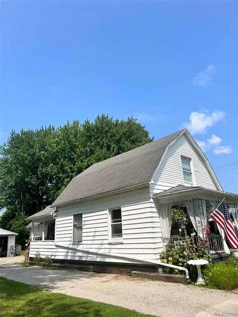 643 Thurman Street, Saginaw MI 48602 2834 photo 2