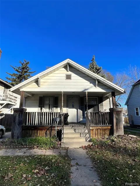 1946 Gratiot Avenue, Saginaw MI 48602 2766 photo 1