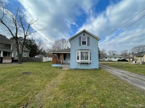 1537 Bay Street, Saginaw MI 48602 3906 photo 1