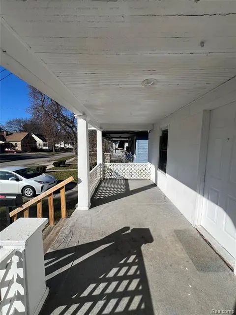 2272 Avon Street, Saginaw MI 48602 3812 photo 2