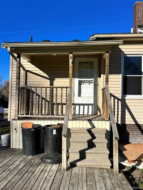 1545 Bay Street, Saginaw MI 48602 3906 photo 4